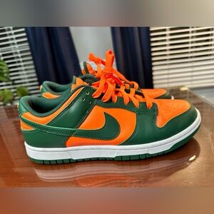Nike Dink low retro “Miami Hurricanes” in gorge green and total orange